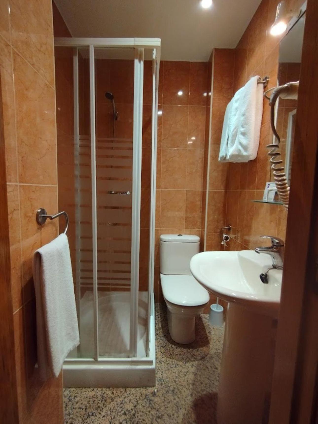 Hospederia Puerta De La Catedral Hotel Ciudad Rodrigo Room photo